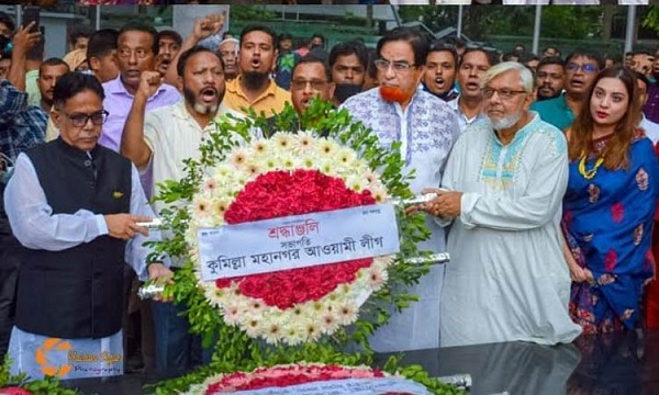 বঙ্গবন্ধুর-প্রতিকৃতিতে-কুমিল্লা-সিটি-মেয়রের-শ্রদ্ধা