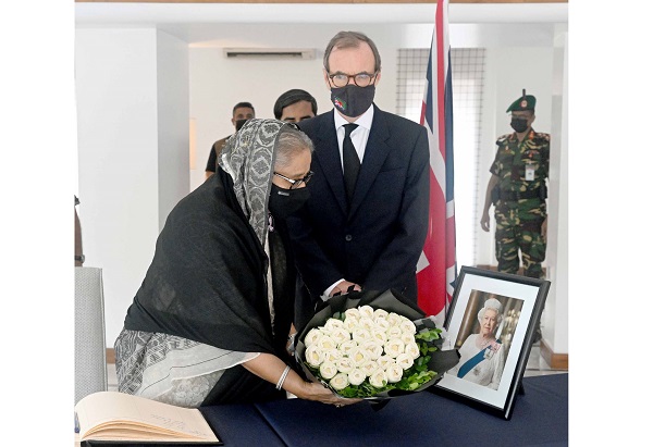 রানি-এলিজাবেথের-প্রতি-প্রধানমন্ত্রীর-শ্রদ্ধা