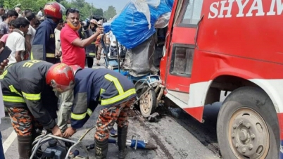 রংপুরে বাসের ধাক্কায় নিহত ৩