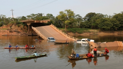 ব্রাজিলে সেতু ধসে নিহত ৩