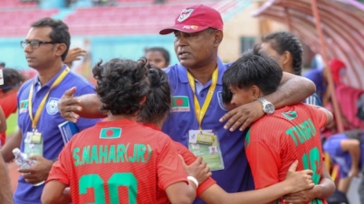 দলের ধারবাহিক পারফর্মেন্সে খুশি বাংলাদেশ কোচ