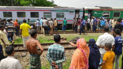 বিজয় এক্সপ্রেস লাইনচ্যুত, ঢাকা-চট্টগ্রাম রেল যোগাযোগ বন্ধ