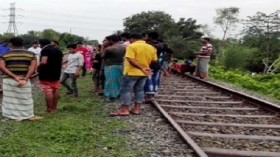 রেললাইনে উঠতেই নিথর শিরিনা 