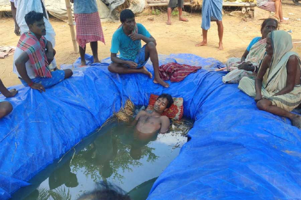 ফের-বেঁচে-উঠবে-এই-আশায়-১৫-ঘণ্টা-পানিতে-ফেলে-রাখা-হল-মরদেহ