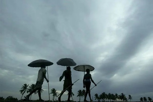 ৮-বিভাগেই-বৃষ্টি-তাপমাত্রা-নিয়ে-নতুন-বার্তা