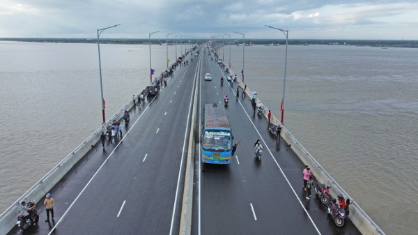 পদ্মাসেতুতে-বাইক-চলাচল-নিয়ে-যা-বললেন-সেতুমন্ত্রী