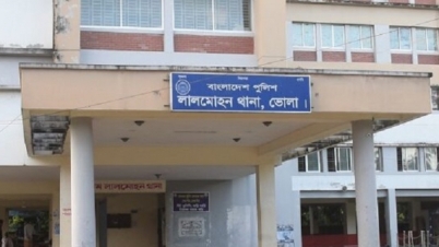 লালমোহনে কীটনাশক খেয়ে তরুণীর আত্মহত্যা