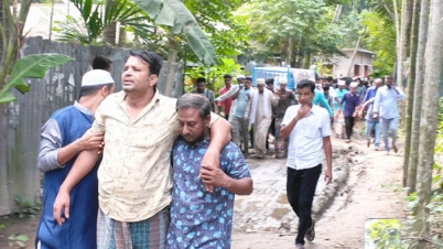 খাটিয়ায় ছেলের লাশ, বাবা বললেন ‘কেউ যেন এমন ভুল না করে’