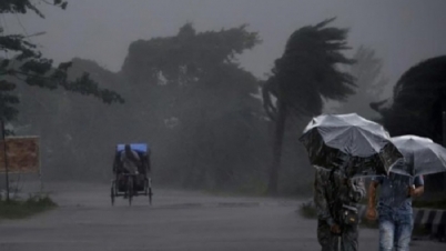 বঙ্গোপসাগরে লঘুচাপ, ১৪ জেলায় ৬০ কিলোমিটার বেগে ঝড়ের পূর্বাভাস